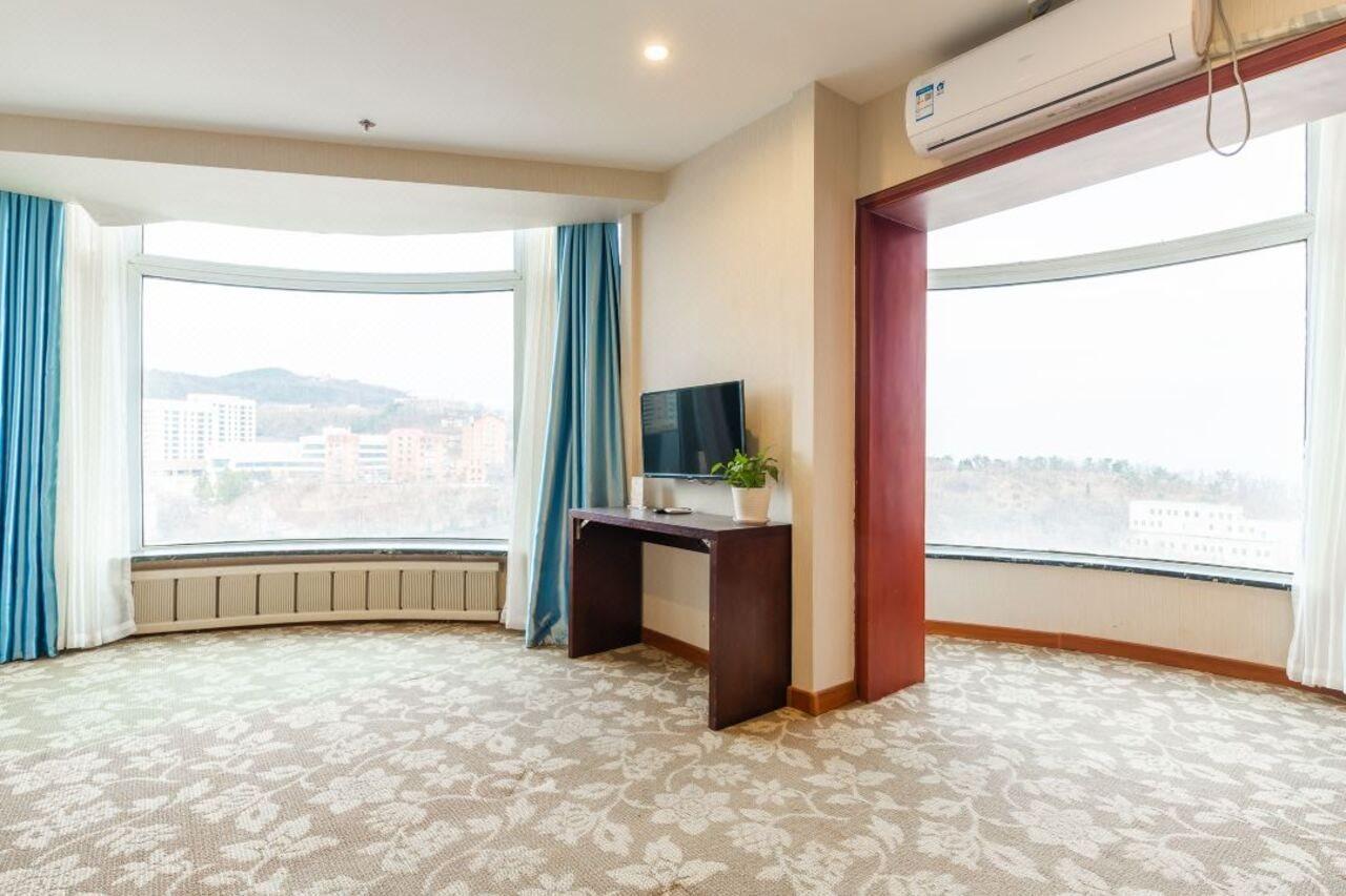 Dalian Binhai Building Luaran gambar